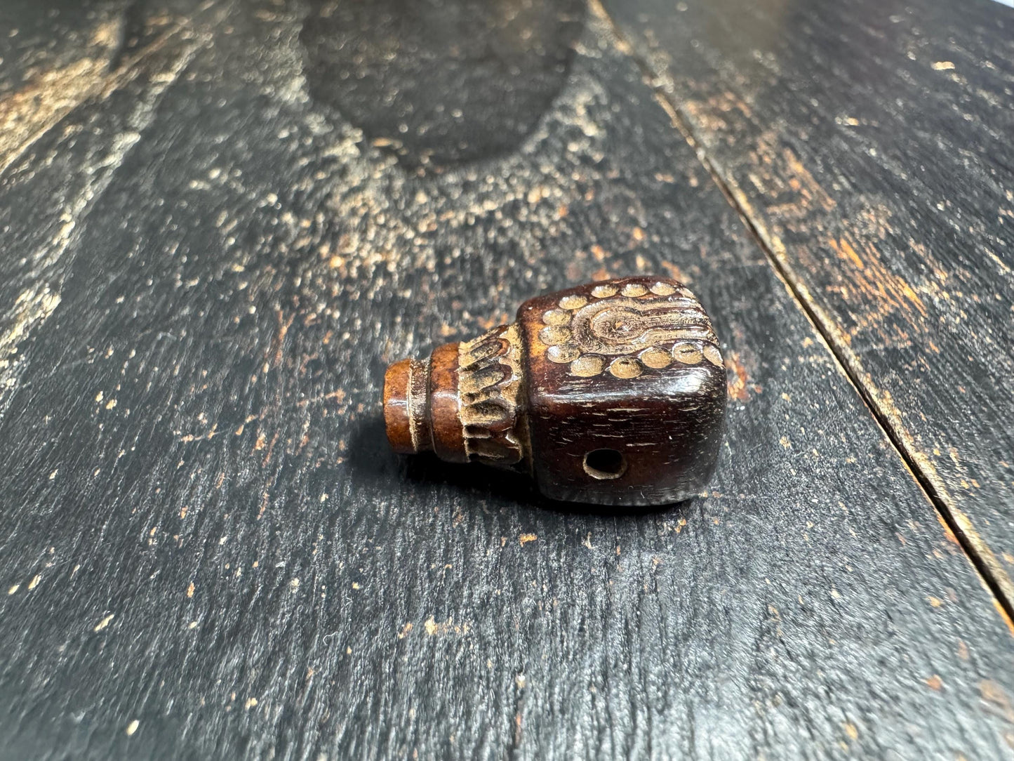 Vintage Hand-Carved Yak Bone Guru Bead with Mantra Motif | Tibetan Three-Hole Guru Bead for Mala Necklace | Replacement Center Bead(H725)