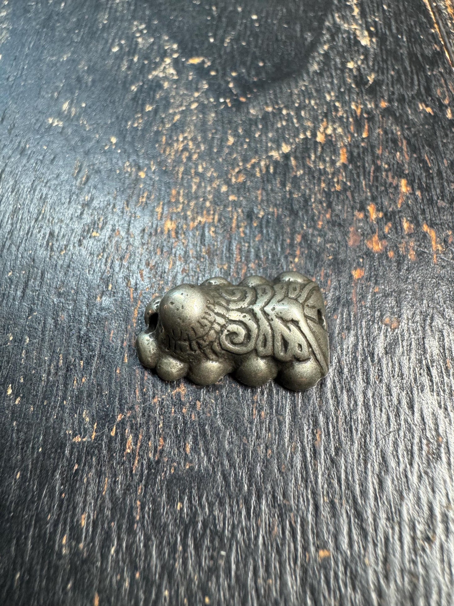 Vintage Brass Snow Lion Bead • Tibetan Snow Lion Guru Bead • Himalayan Guardian Lion Spacer • Brass Mala Bead • Buddhist Prayer Bead Supply