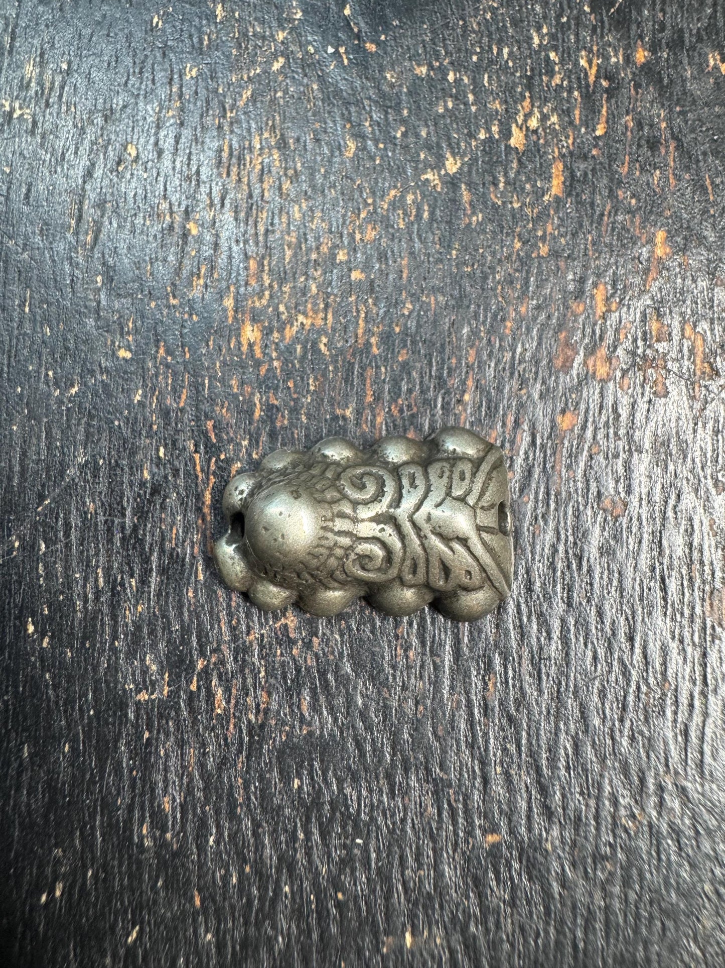 Vintage Brass Snow Lion Bead • Tibetan Snow Lion Guru Bead • Himalayan Guardian Lion Spacer • Brass Mala Bead • Buddhist Prayer Bead Supply