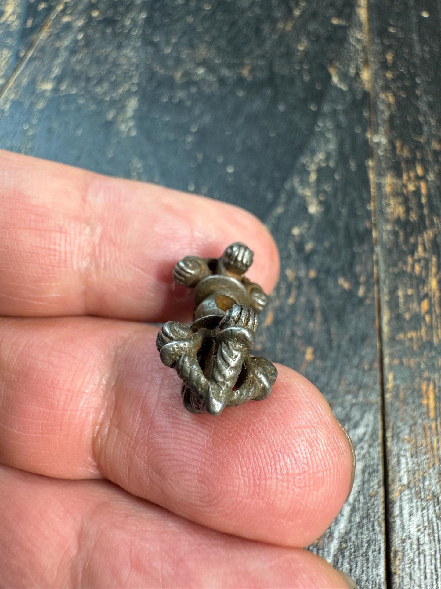 Vintage Thokcha Iron Vajra Bead Pendant • Himalayan Dorje Spacer Bead • Antique Tibetan Ritual Iron Amulet • Mala Guru Bead Supply(H702)