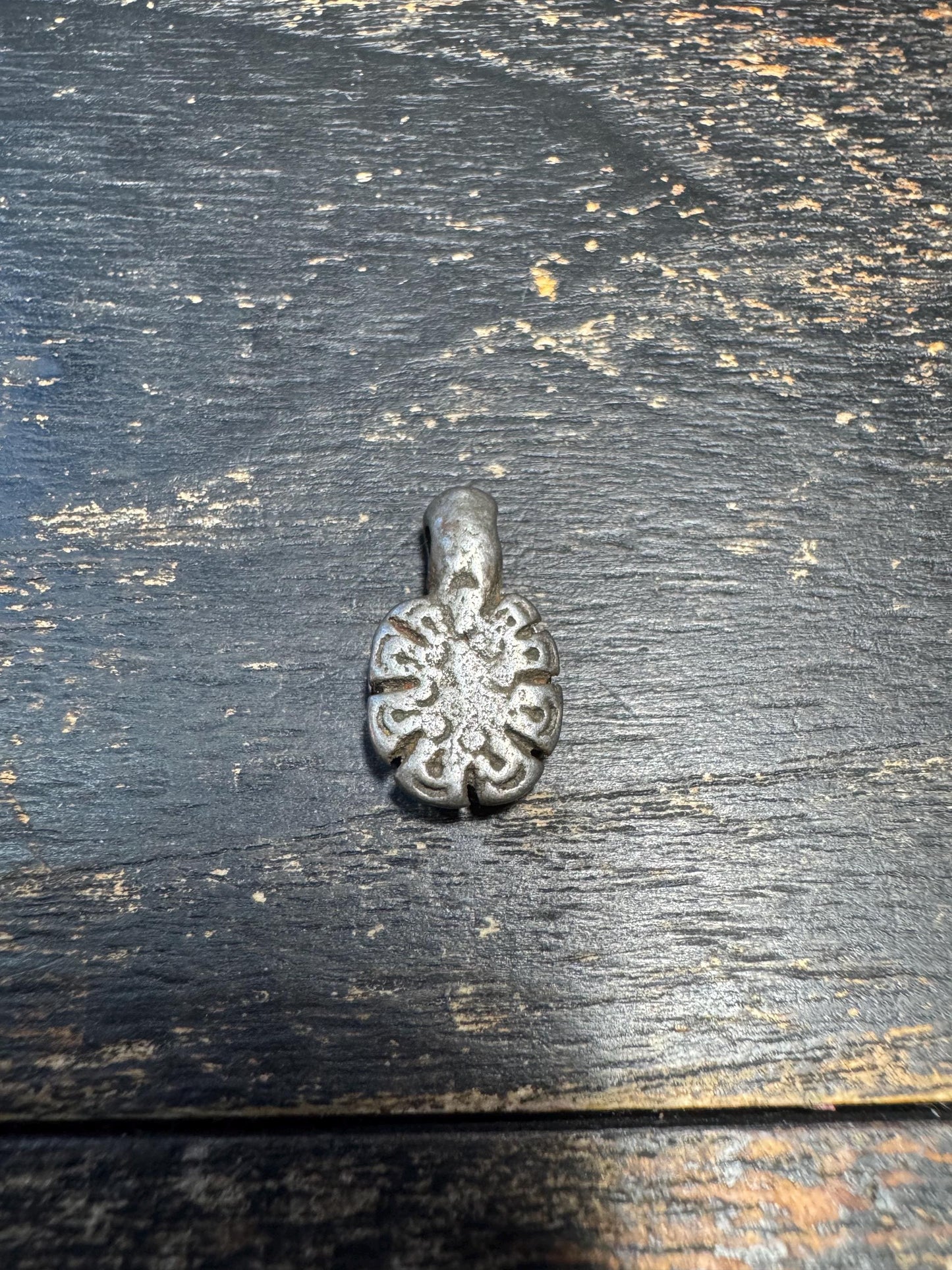 Old Tibetan Iron Lotus Pendant, Vintage Thokcha Lotus Amulet, Himalayan Floral Charm, Mala Accessory, Tribal Protective Talisman(H712)
