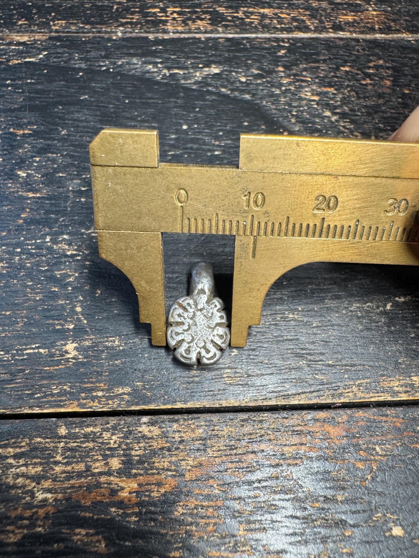 Old Tibetan Iron Lotus Pendant, Vintage Thokcha Lotus Amulet, Himalayan Floral Charm, Mala Accessory, Tribal Protective Talisman(H712)