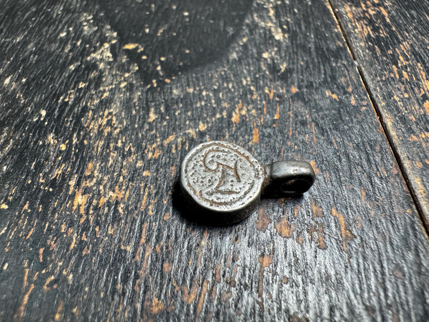 Vintage Tibetan Cold Iron OM Seal Amulet Pendant | Himalayan Buddhist Talisman | Ritual Charm(H714)