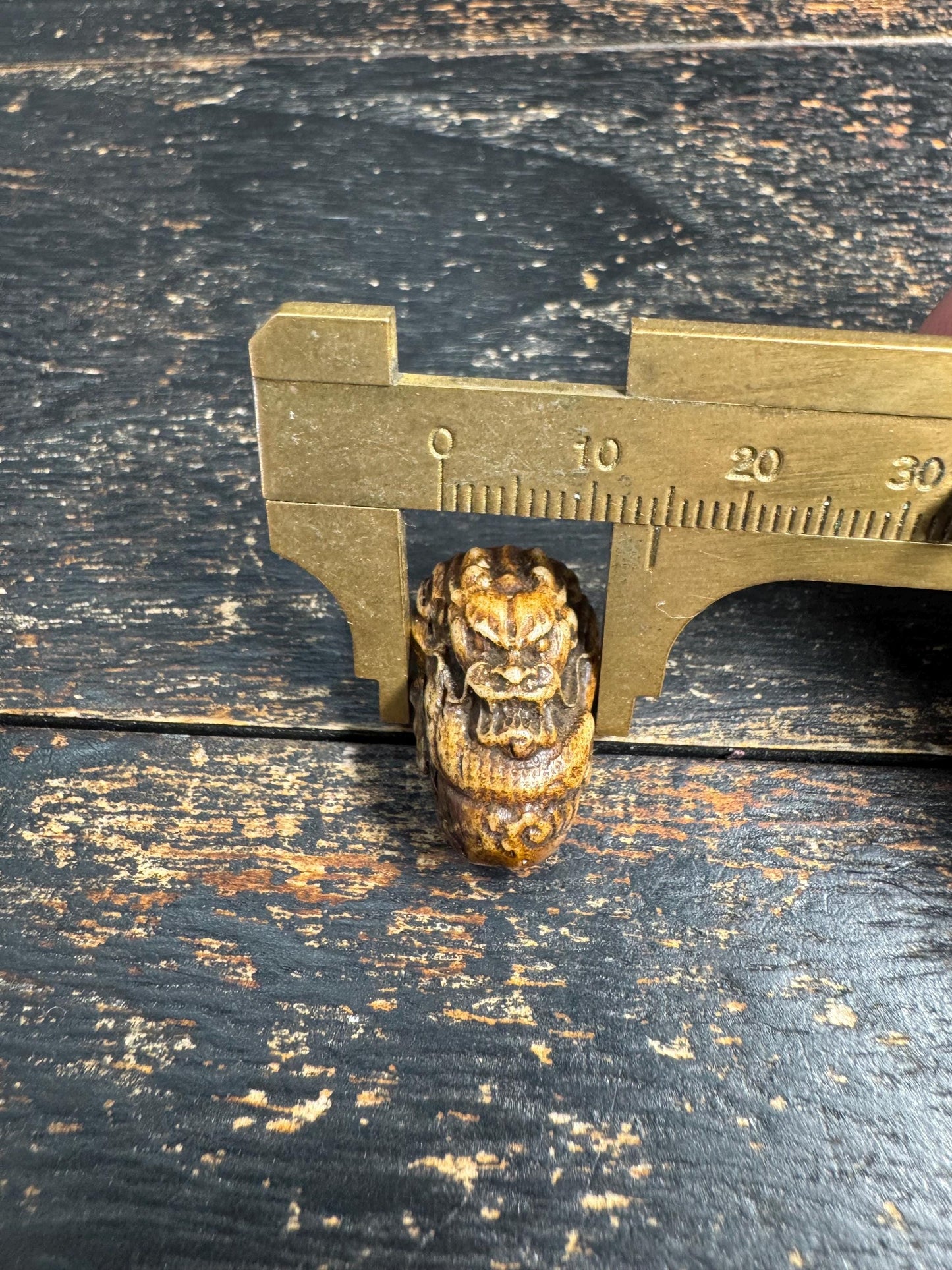 Hand Carved Yak Bone Dragon Guru Bead, Tibetan Style Dragon Carving Mala Focal Bead, Handmade Spiritual Jewelry Bead(H722)