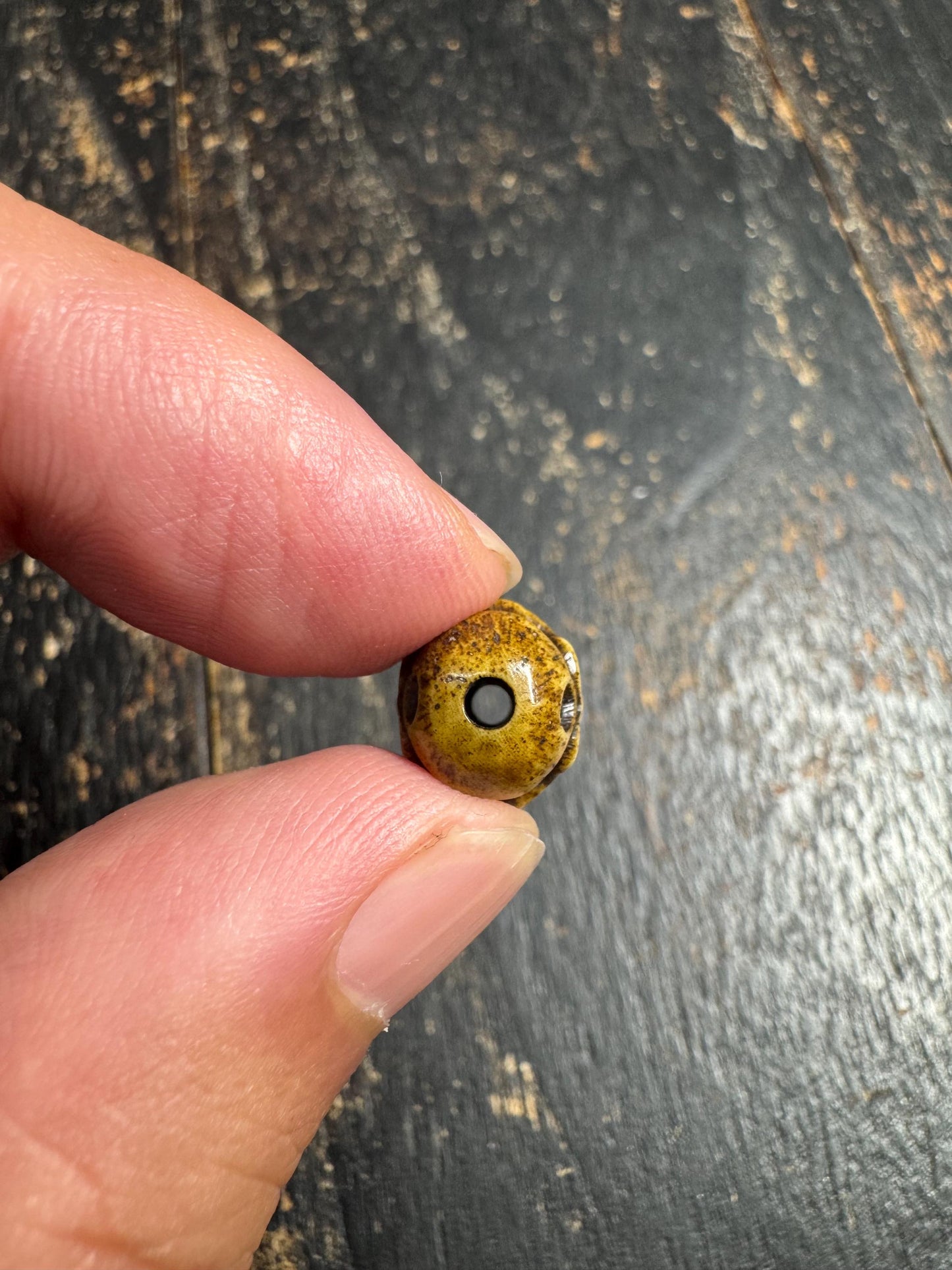 Hand Carved Yak Bone Skull Guru Bead 13mm, Third Eye Skull Mala Bead, Tibetan Style Carved Bone Focal Bead for Jewelry Making(H724)