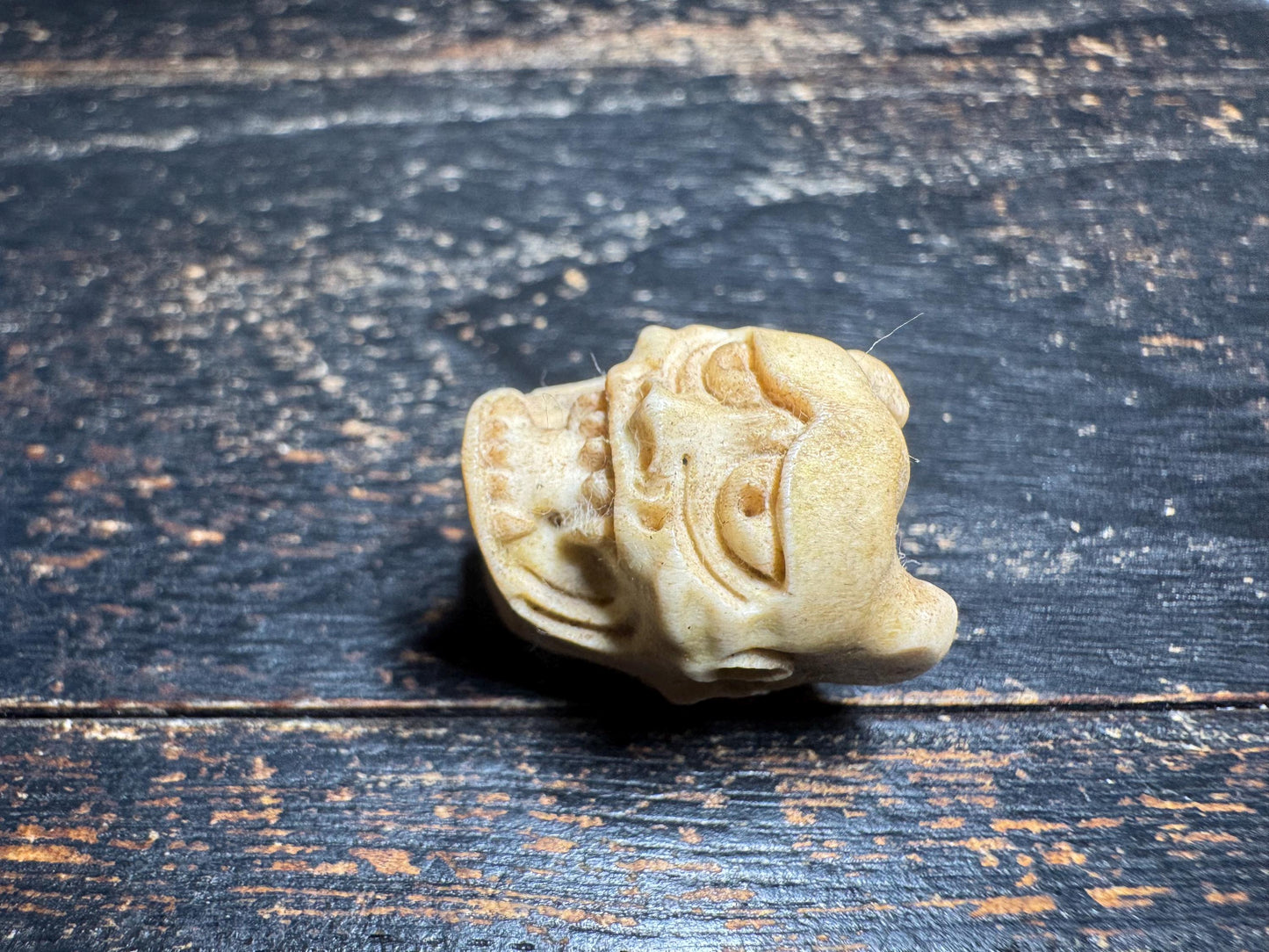 Vintage Hand Carved Deer Antler Skull Guru Bead, Multi Face Carved Spacer Bead, Tibetan Style Mala Center Bead, Prayer Bead DIY Jewelry(H753