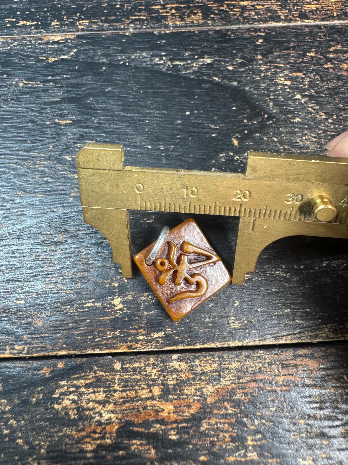 Vintage Yak Bone OM Pendant | Hand Carved Tibetan Sacred Symbol Amulet | Buddhist Meditation Necklace Charm|Himalayan Spiritual Jewelry(H769