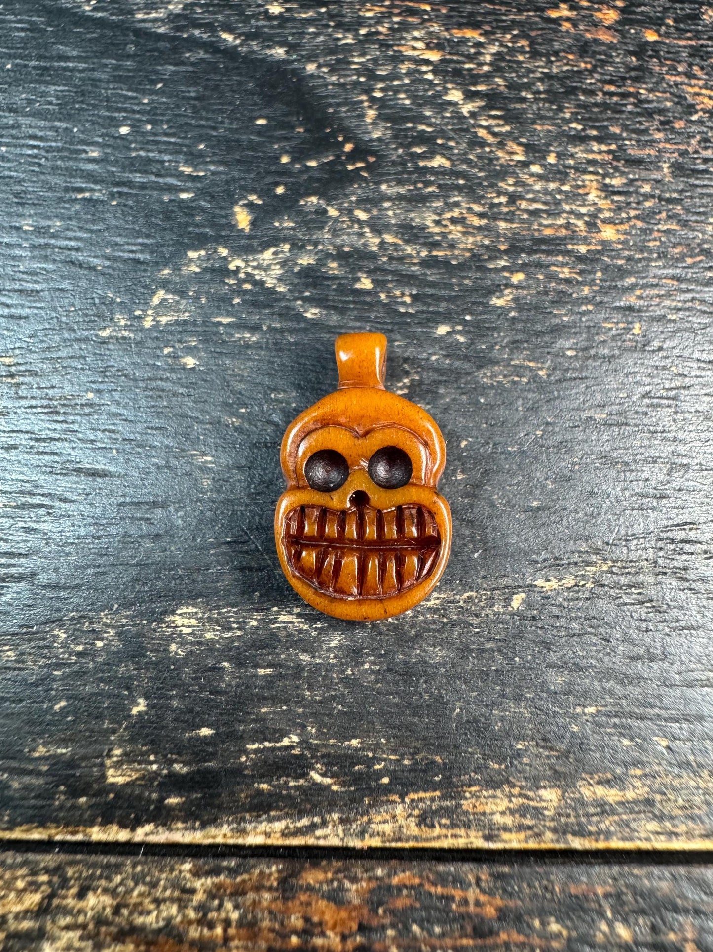 Hand Carved Yak Bone Skull Pendant, Tibetan Style Skeleton Amulet, Buddhist Mala Charm, Gothic Necklace Pendant, Nepal Handmade(H771)