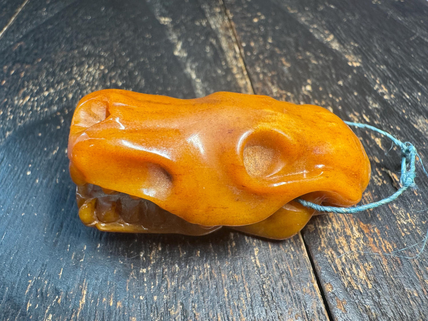 Vintage Tibetan Hand Carved Yak Bone Wolf Skull Pendant | Himalayan Beast Head Amulet | Gothic Tribal Necklace Charm | Mala Guru Bead(H741)