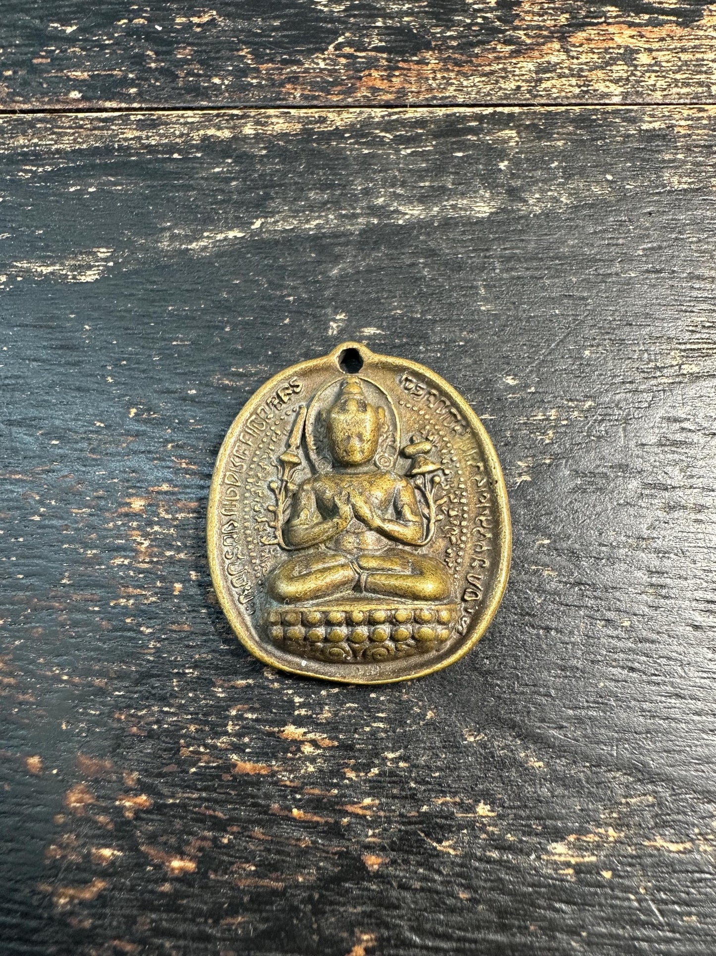 Vintage Brass Buddhist Pendant Double Sided Buddha Amulet Tibetan Nepal Meditation Charm Sanskrit Prayer Talisman(H744)