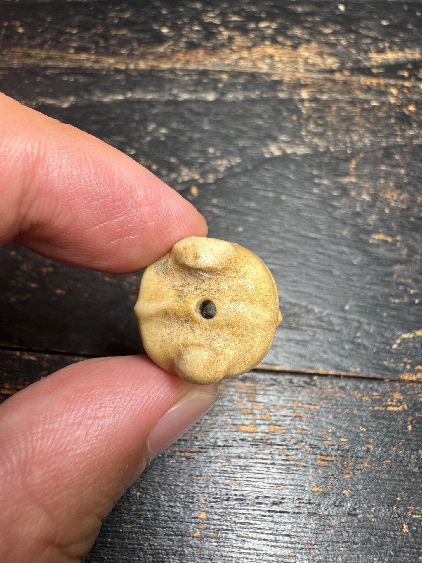 Vintage Hand Carved Deer Antler Skull Guru Bead, Multi Face Carved Spacer Bead, Tibetan Style Mala Center Bead, Prayer Bead DIY Jewelry(H753