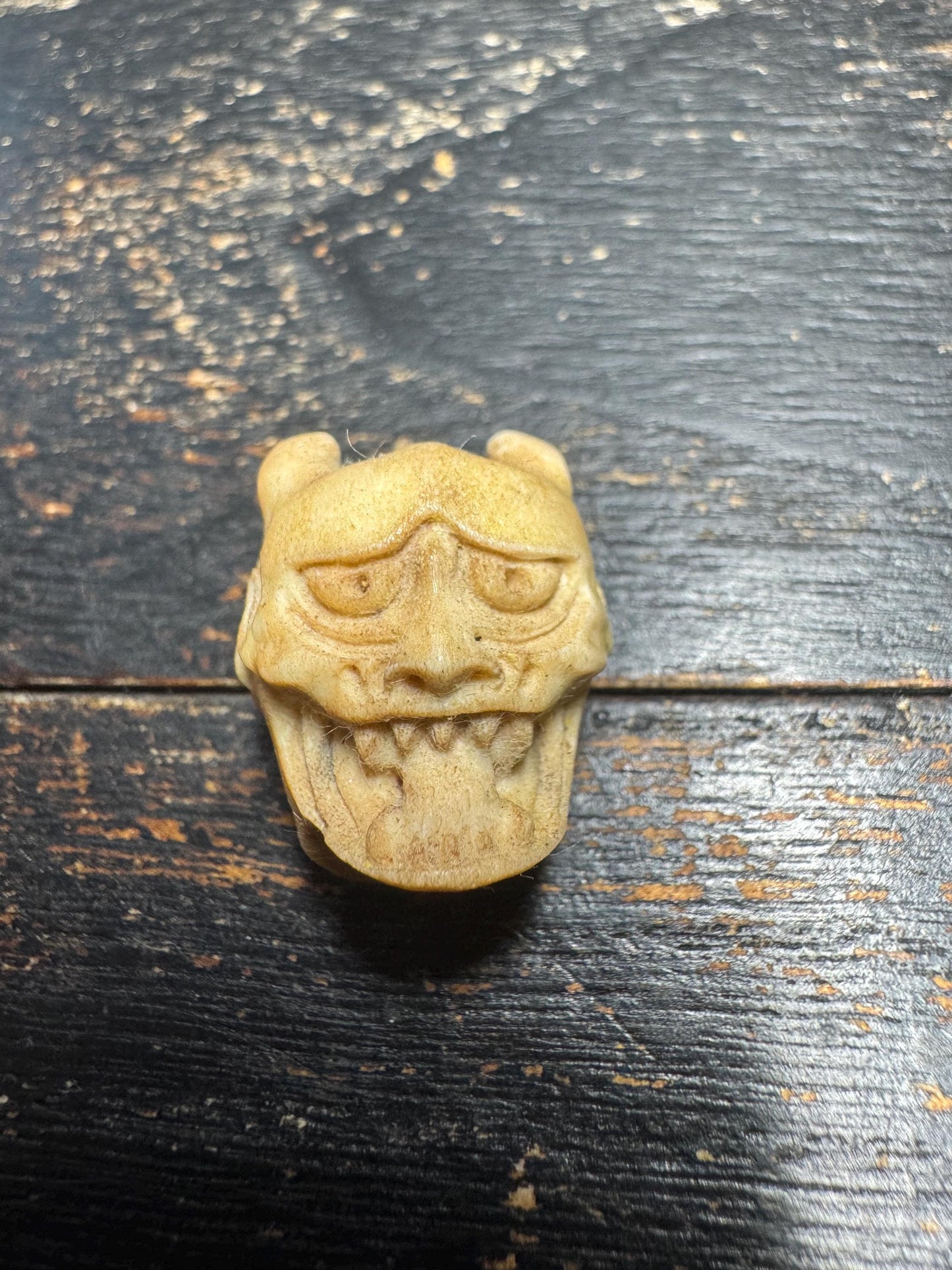 Vintage Hand Carved Deer Antler Skull Guru Bead, Multi Face Carved Spacer Bead, Tibetan Style Mala Center Bead, Prayer Bead DIY Jewelry(H753