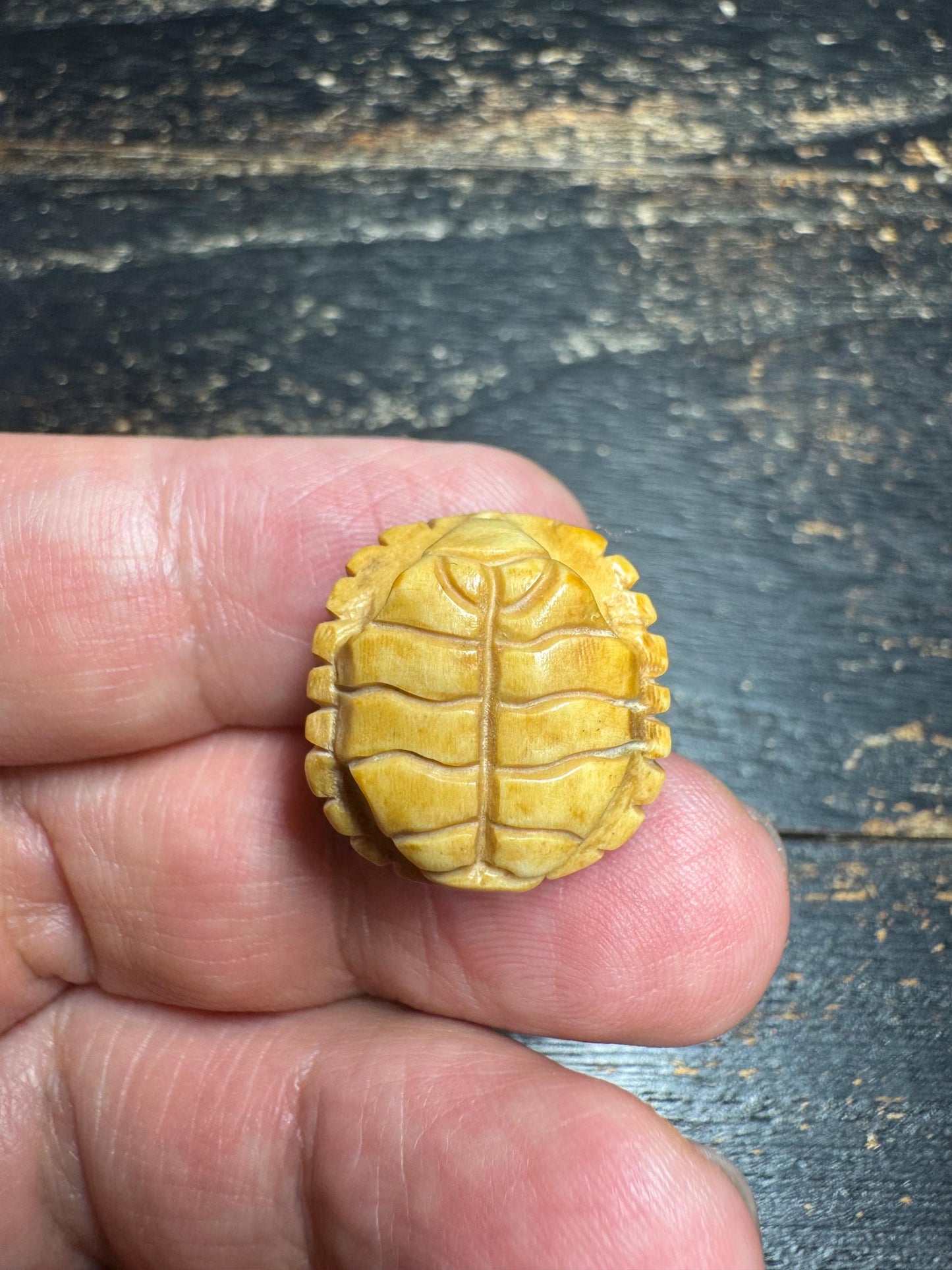 Vintage Hand Carved Deer Antler Turtle Guru Bead, Tibetan Style Mala Center Bead, Natural Antler Focal Bead, Meditation Prayer Jewelry(H756)