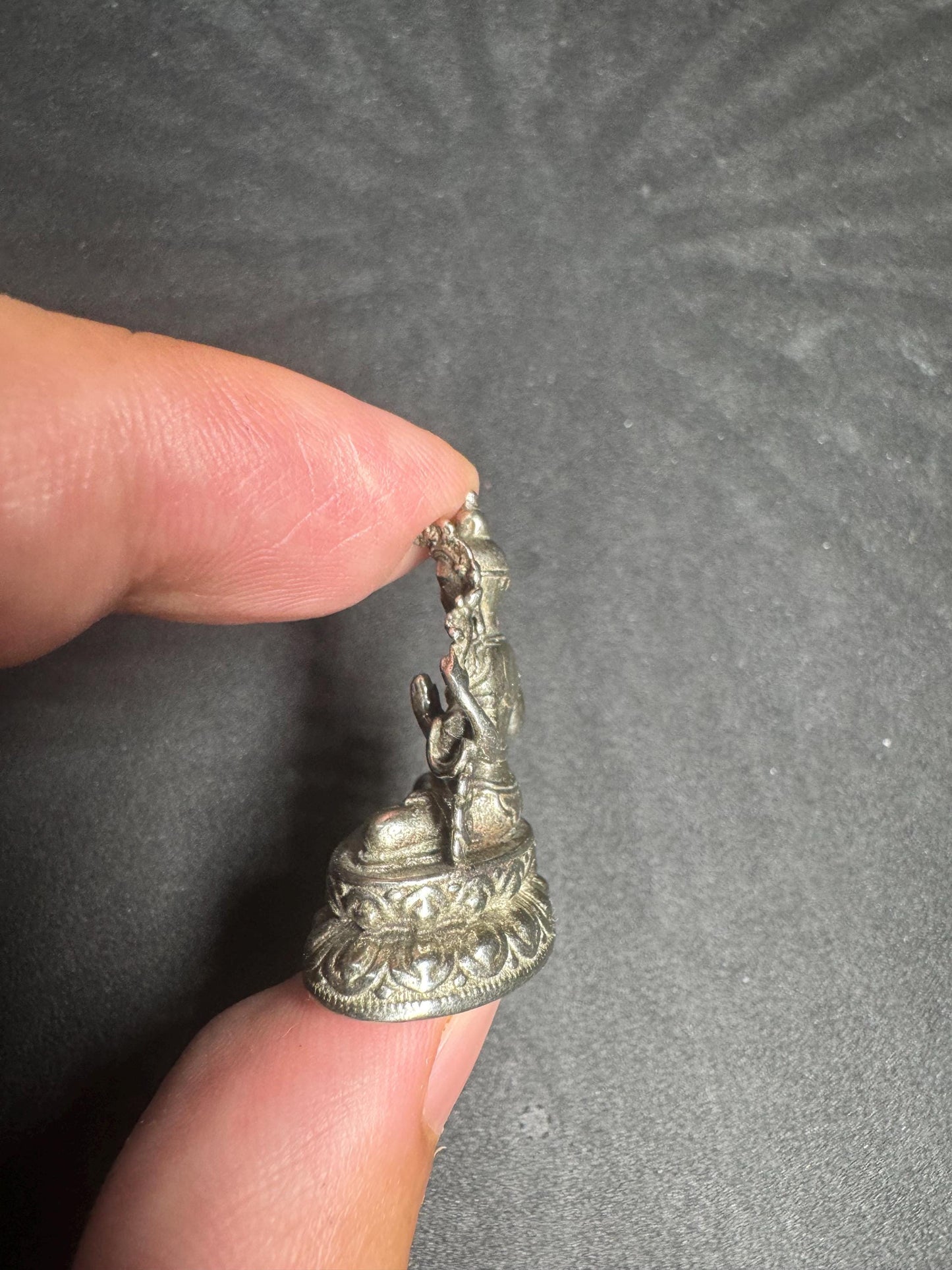 Mini White Copper Four-Armed Avalokiteshvara (Chenrezig) Statue, 30mm Buddhist Compassion Deity, Handmade Karma Altar Figurine(H776)