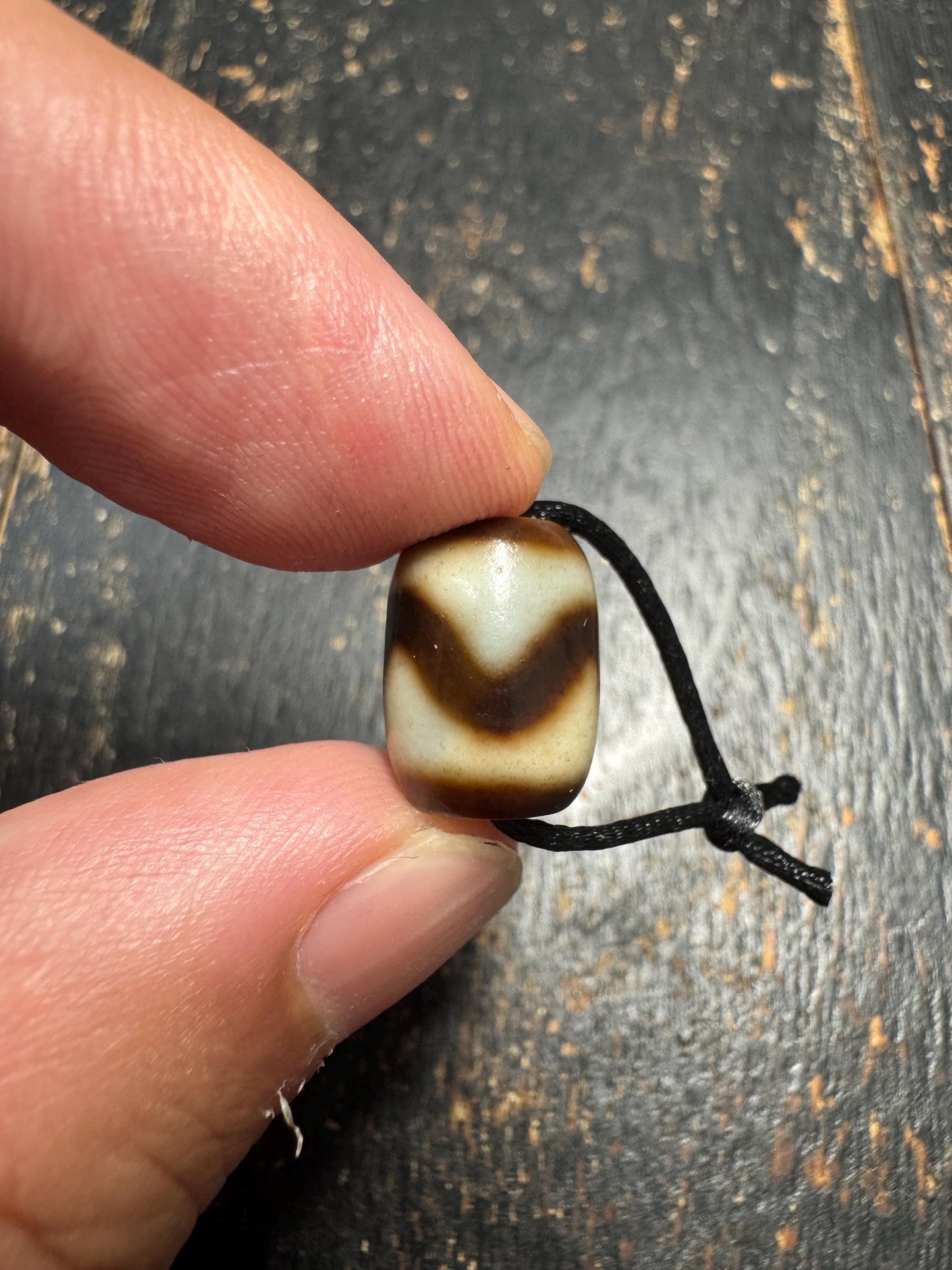 Tiger Tooth Dzi Bead | Handmade Tibetan Agate Pendant | Protection Amulet | Himalayan Spiritual Bead | Mala Guru Bead | Adjustable Cord(H782