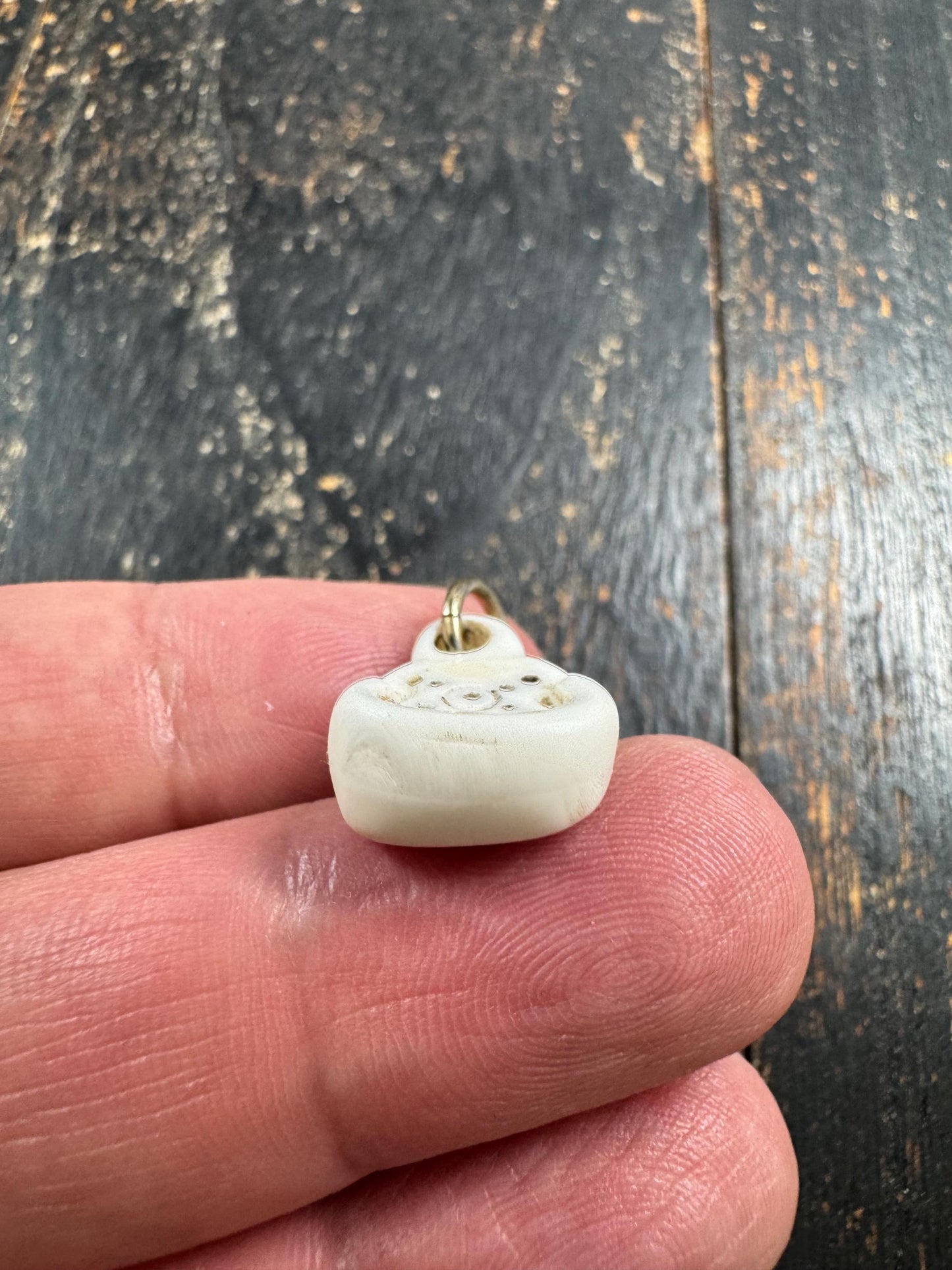 Hand-Carved Conch Shell Mantra Dot Pendant | Tibetan Buddhist Blessing Amulet | Nepal Shell Charm with Brass Bail(H871)