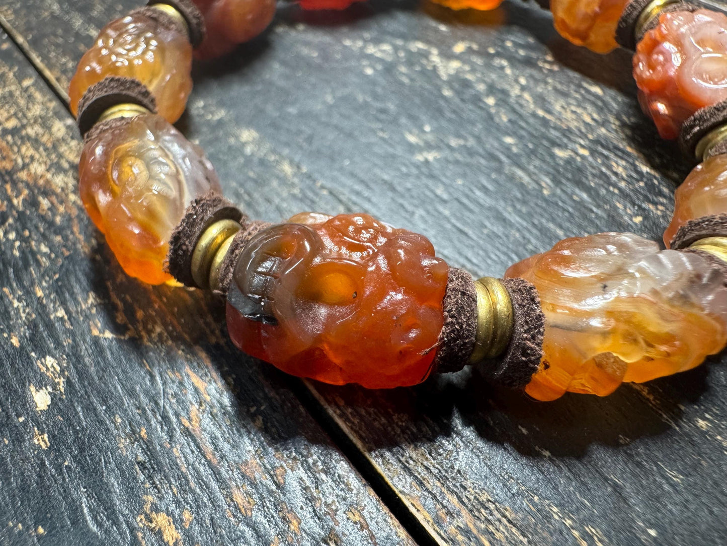 Hand-Carved Carnelian Agate Charnel Ground Skull Bracelet | Tibetan-Inspired Memento Mori Wrist Mala(H872)
