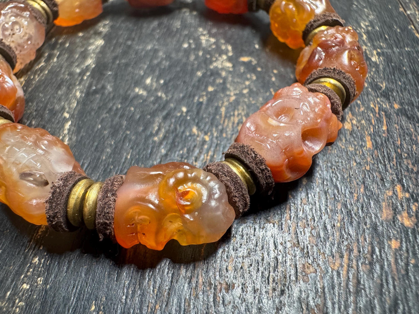 Hand-Carved Carnelian Agate Charnel Ground Skull Bracelet | Tibetan-Inspired Memento Mori Wrist Mala(H872)