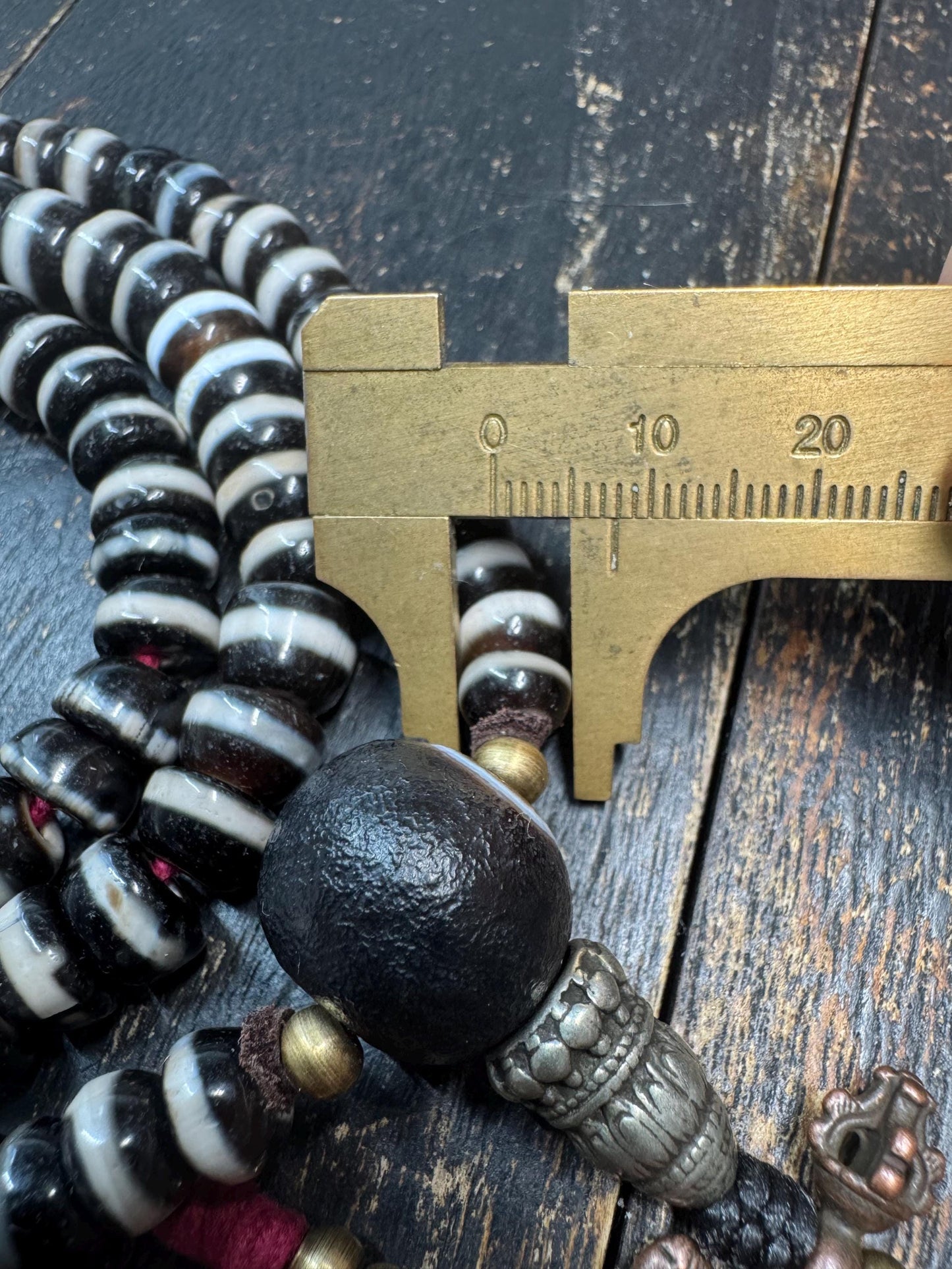 108 Bead Tibetan Dzi Agate Mala Necklace, Graduated Black&White Banded Agate Prayer Beads, Nanhong Carnelian Spacers, Handmade Buddhist(H873
