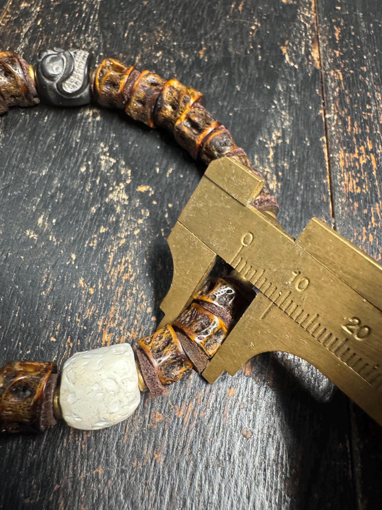 Tibetan Fish Bone Wrist Mala Bracelet, Carved Bone Charnel Ground Spacer Beads, Brass Guru Bead, Fire Offering Agate, Adjustable 8-8.5“(H845