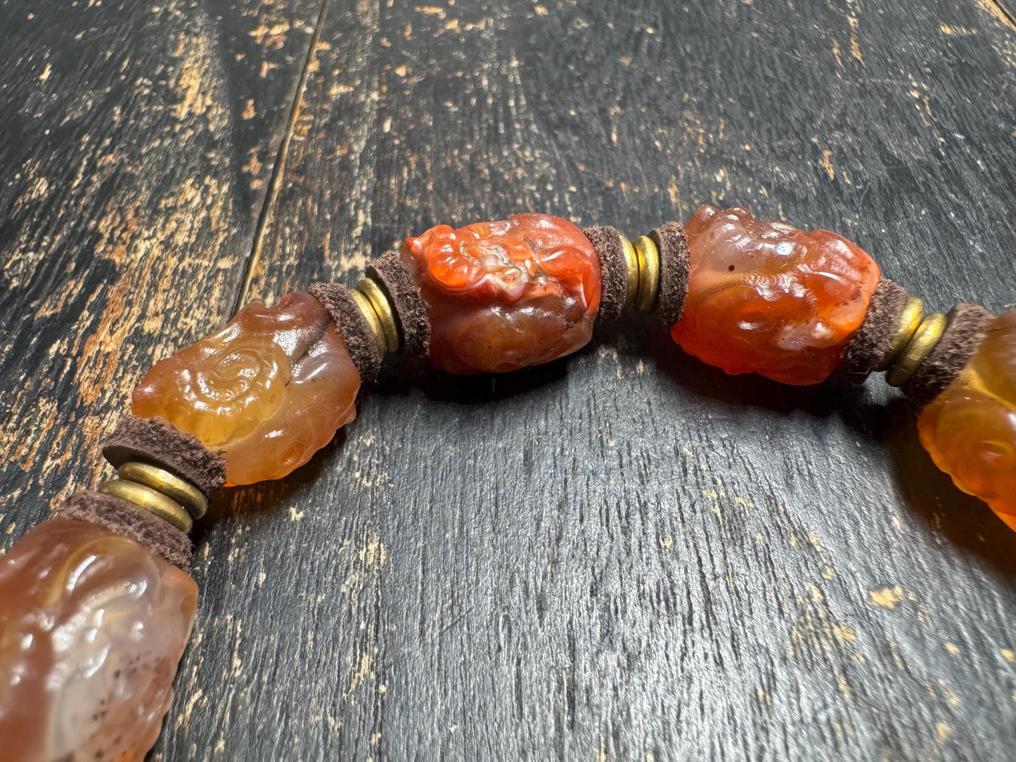 Hand-Carved Carnelian Agate Charnel Ground Skull Bracelet | Tibetan-Inspired Memento Mori Wrist Mala(H872)