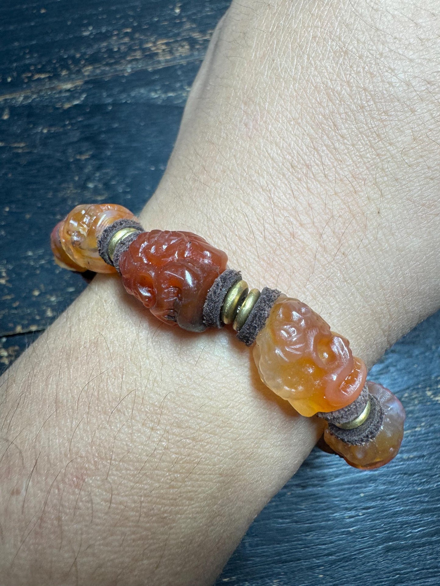 Hand-Carved Carnelian Agate Charnel Ground Skull Bracelet | Tibetan-Inspired Memento Mori Wrist Mala(H872)