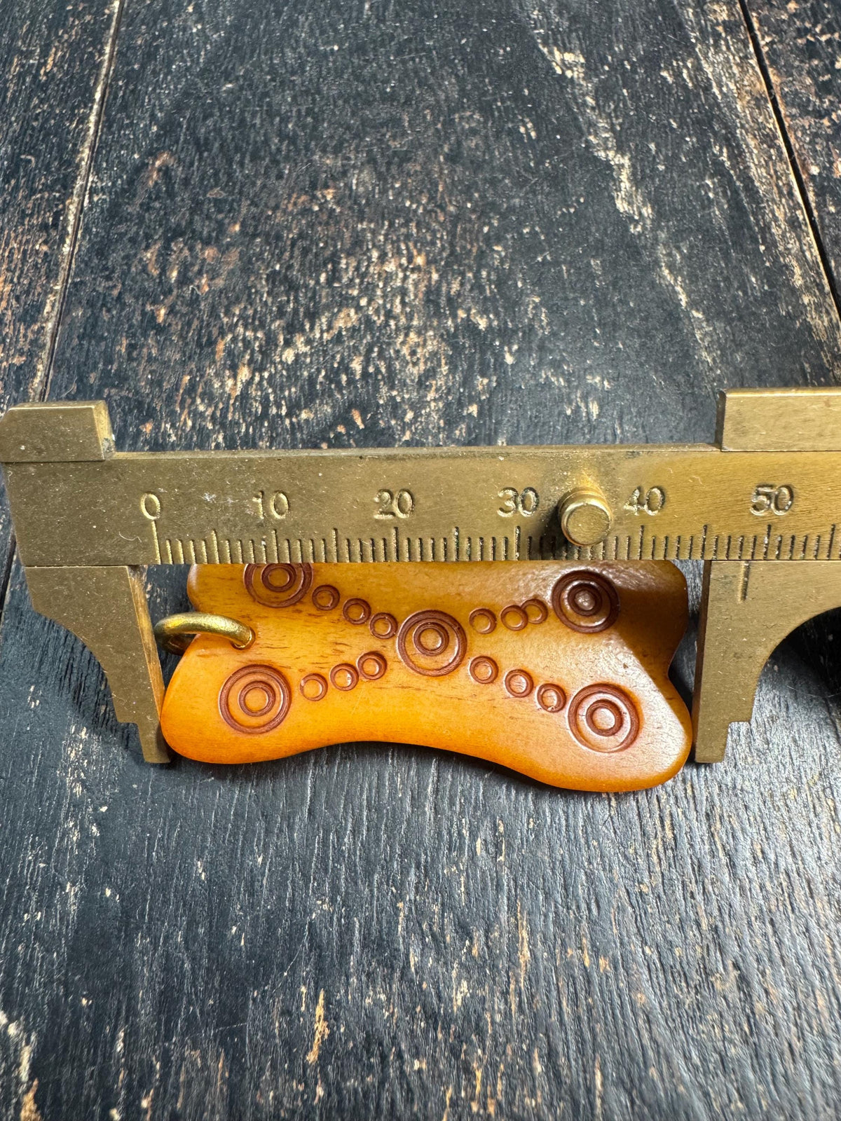 Tibetan Yak Bone Mantra Dot Pendant, Hand Carved Bone Amulet, Double Sided Buddhist Talisman, Himalayan Spiritual Jewelry(H969)