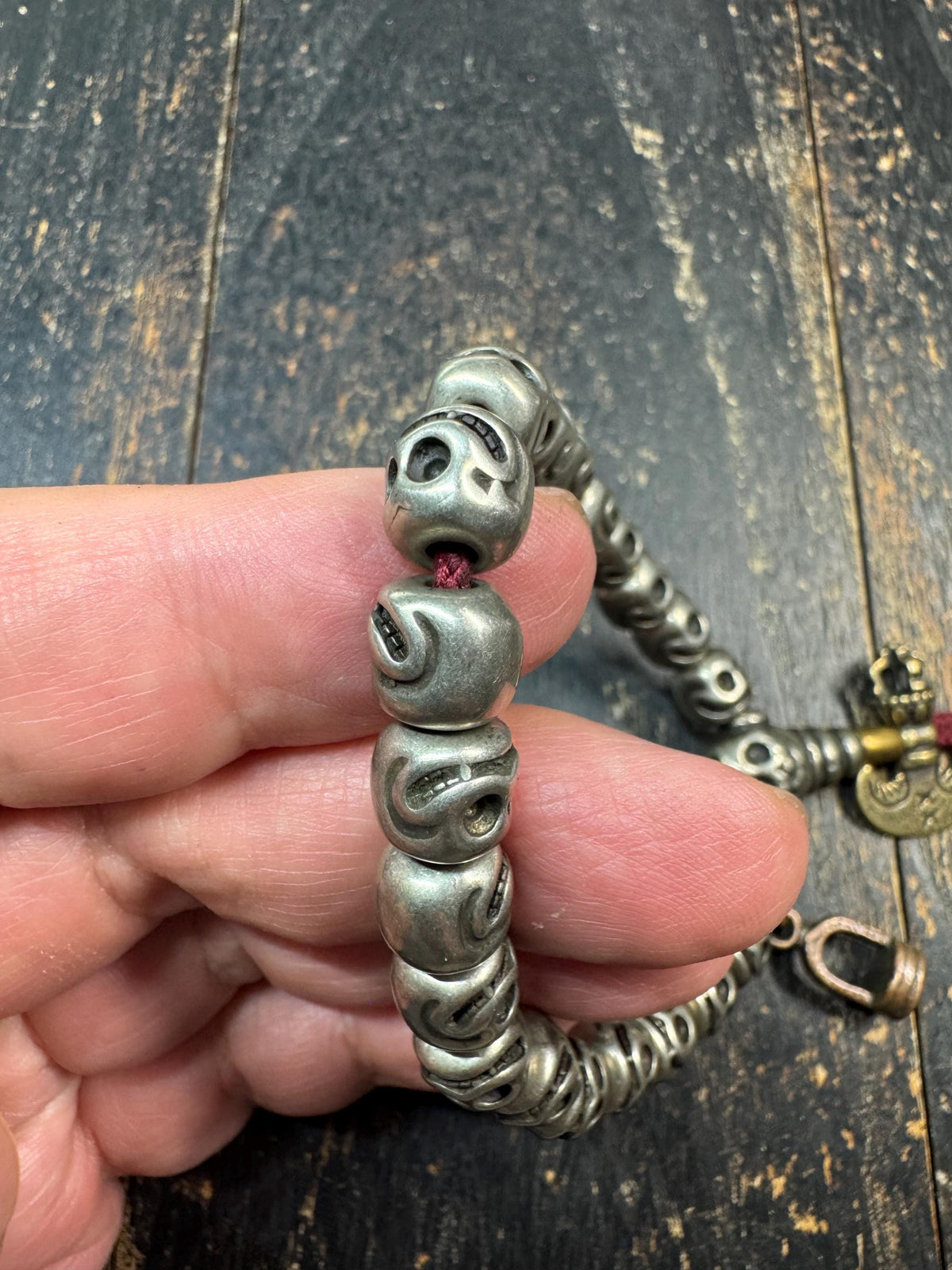 Brass Skull Bead Bracelet | Tibetan Style Skull Wrist Mala | Approx. 8 Inch Wrist | Gothic Spiritual Prayer Beads(H973)